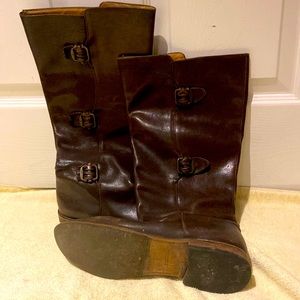 Frye Jane boot with Vibram sole Women’s size 9B